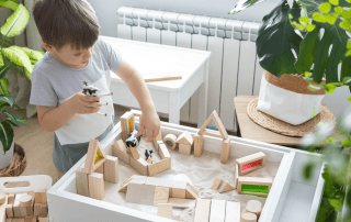 Discover 10 reasons parents love Montessori at Westcliff Early Learning Academy in Irvine. A nurturing blend of Montessori, Reggio, and nature-based early learning. Image of the kids